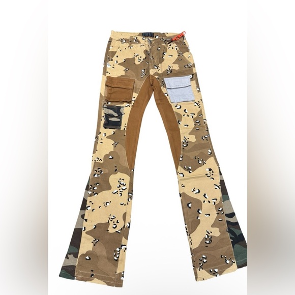 THRT Denim - THRT Camouflage Patchwork Flare Denim Pants Sz 27x32 NWT Rare Pocket + Pouch